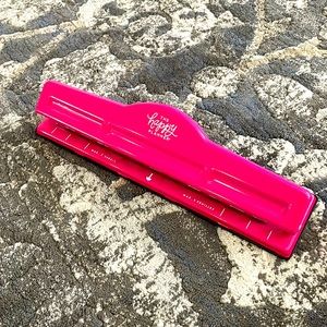The Happy Planner Big Paper Punch Puncher Pink 11 Hole Punch